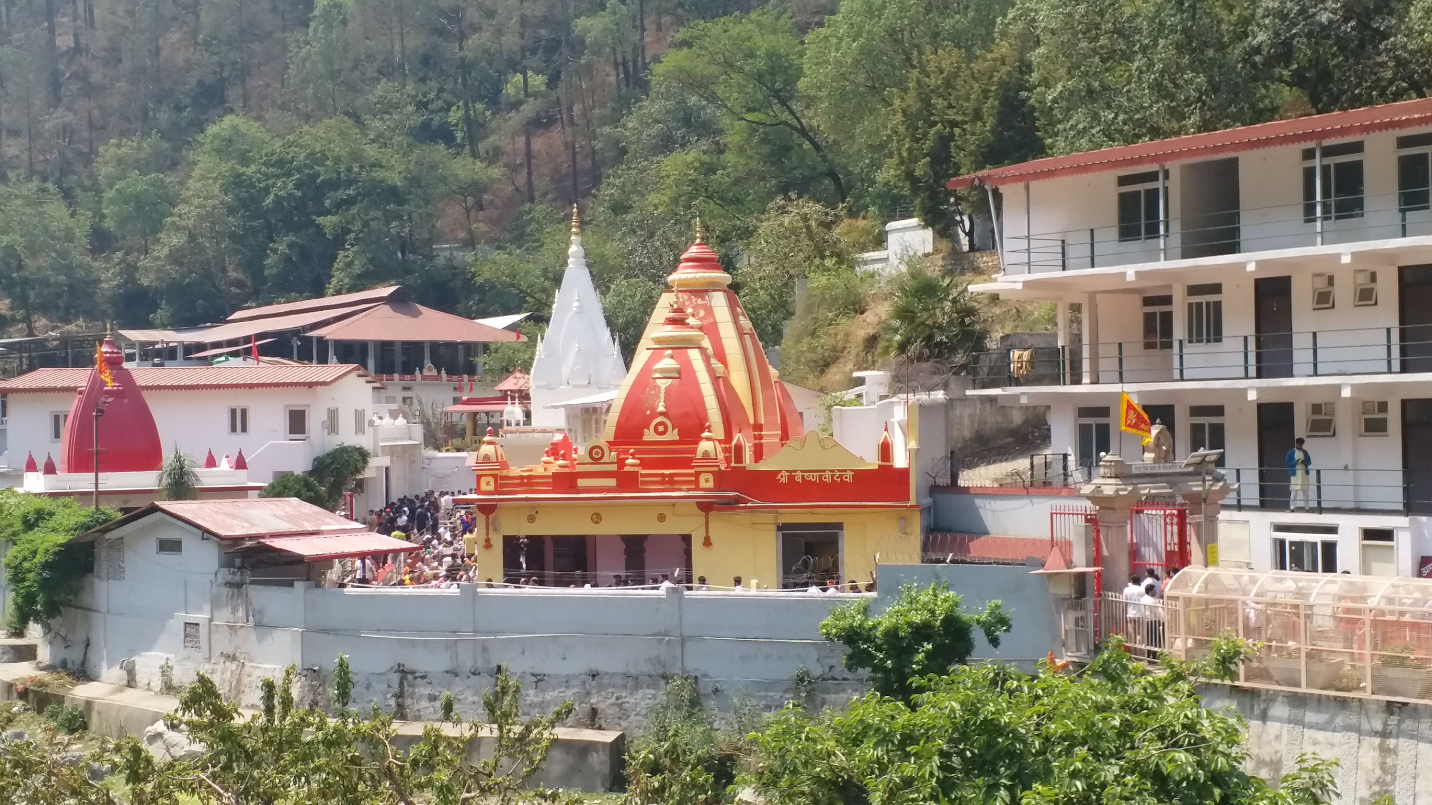 BABA NEEB KARORI MAHARA