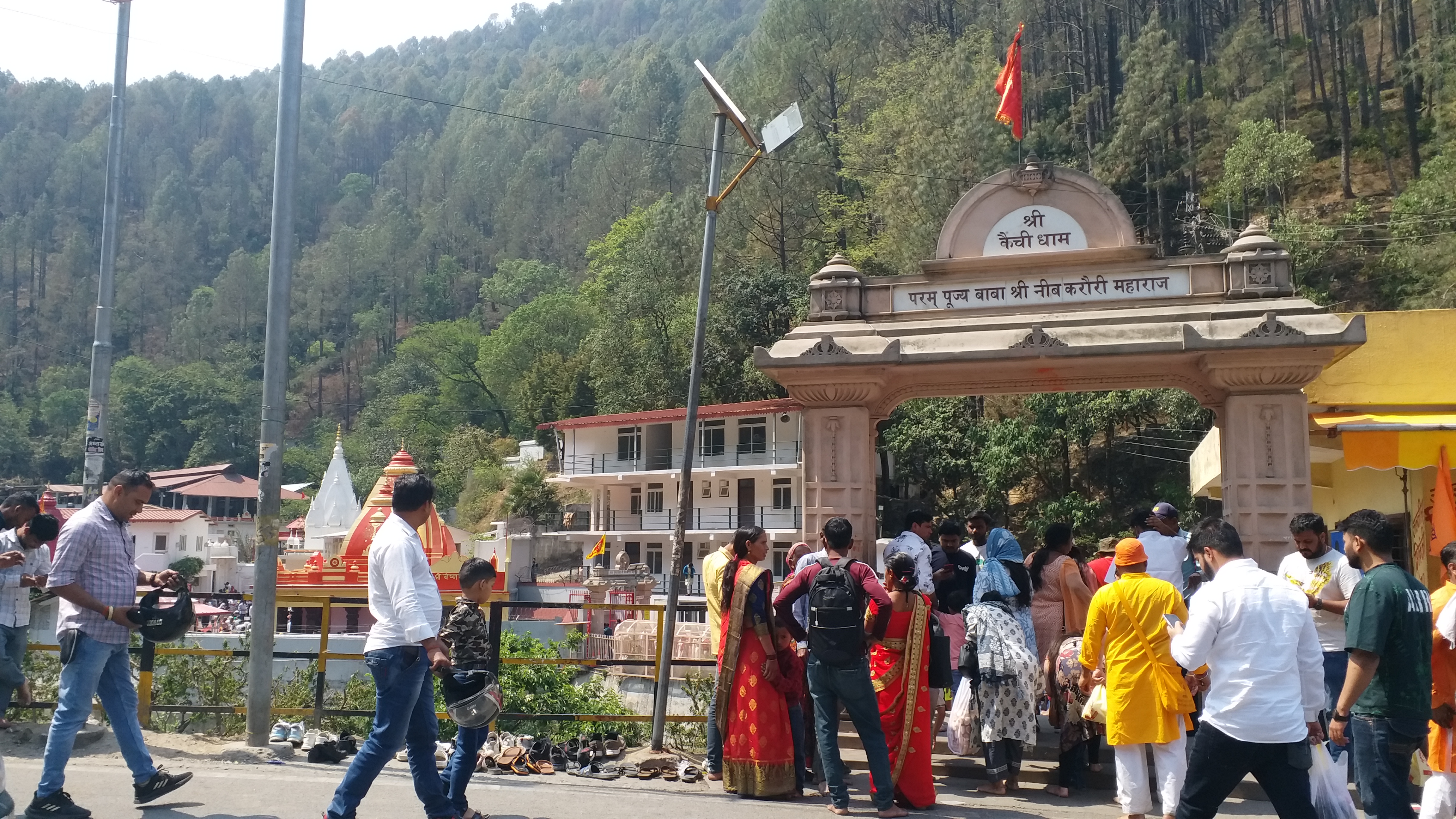 BABA NEEB KARORI MAHARA
