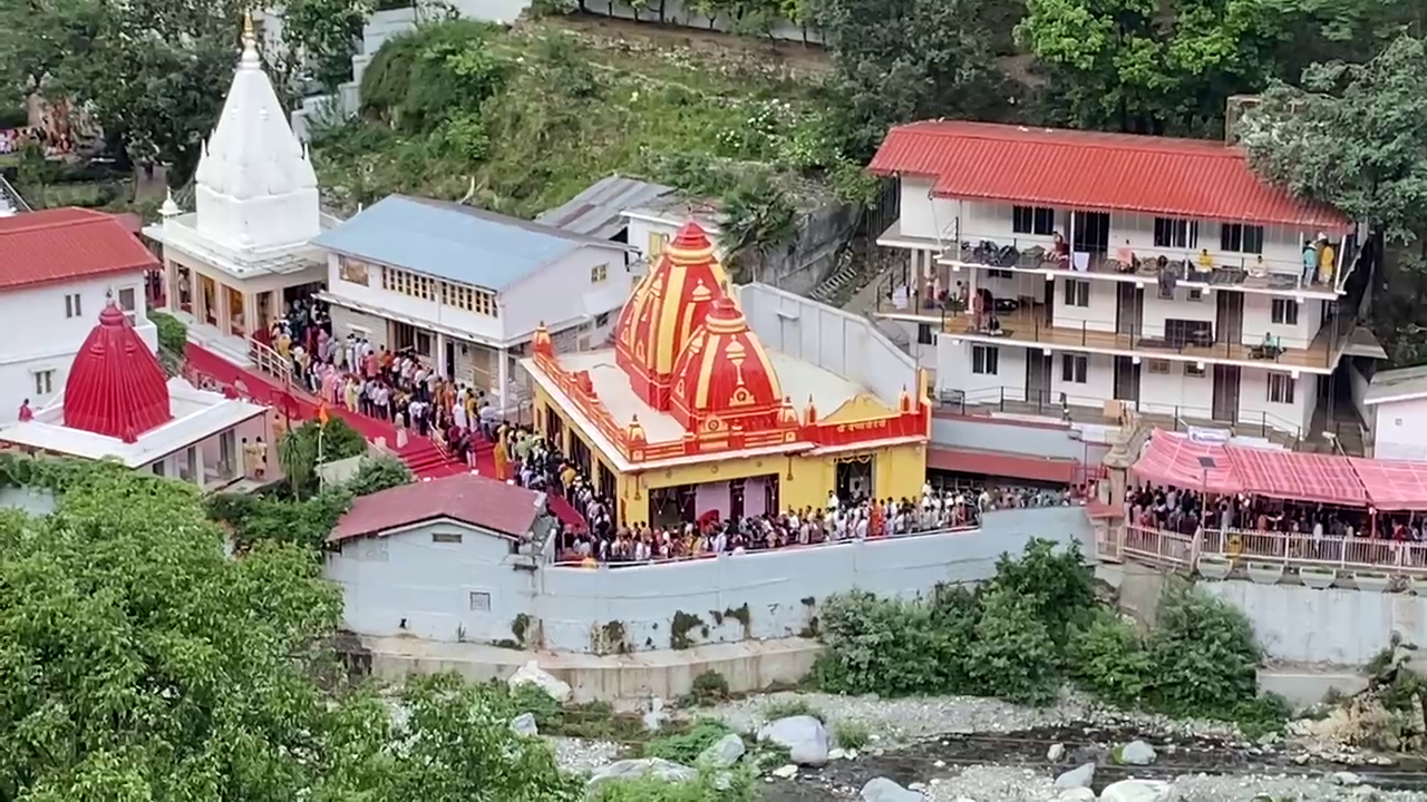 BABA NEEB KARORI MAHARA
