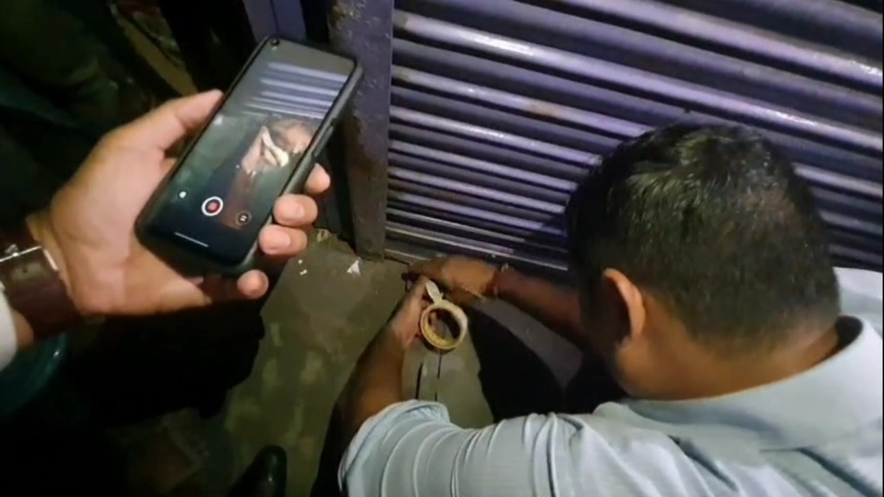 Raid on Ramnagar medical stores