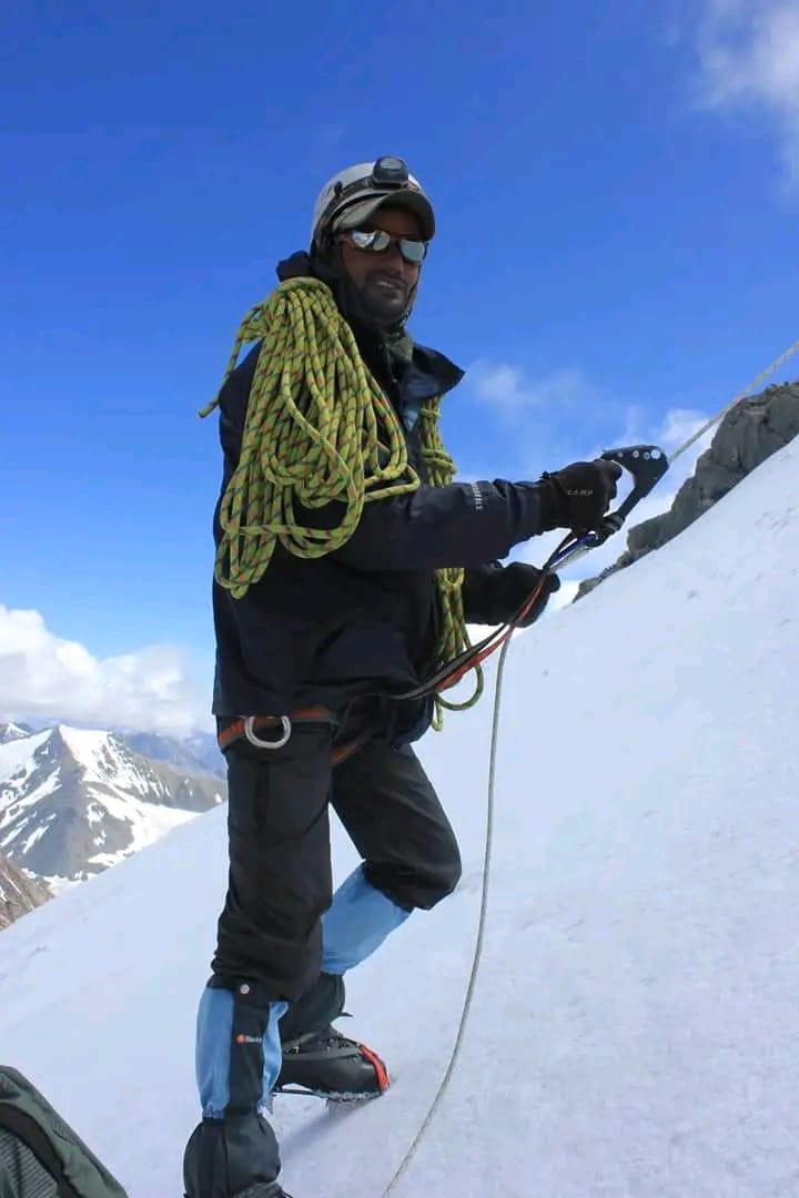 MOUNTAINEERING IN UTTARAKHAND