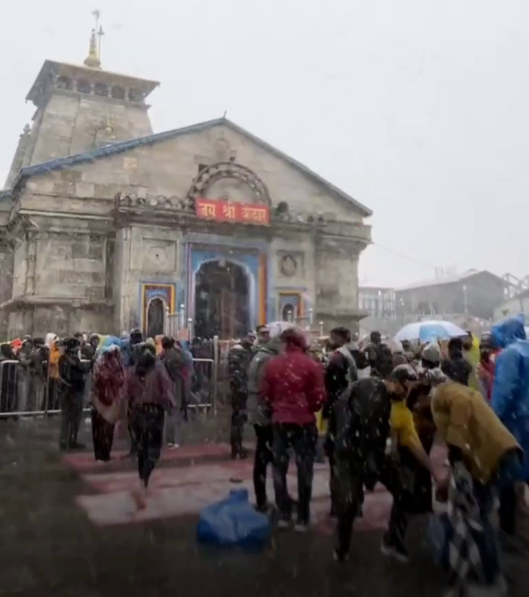 Snowfall in Kedarnath