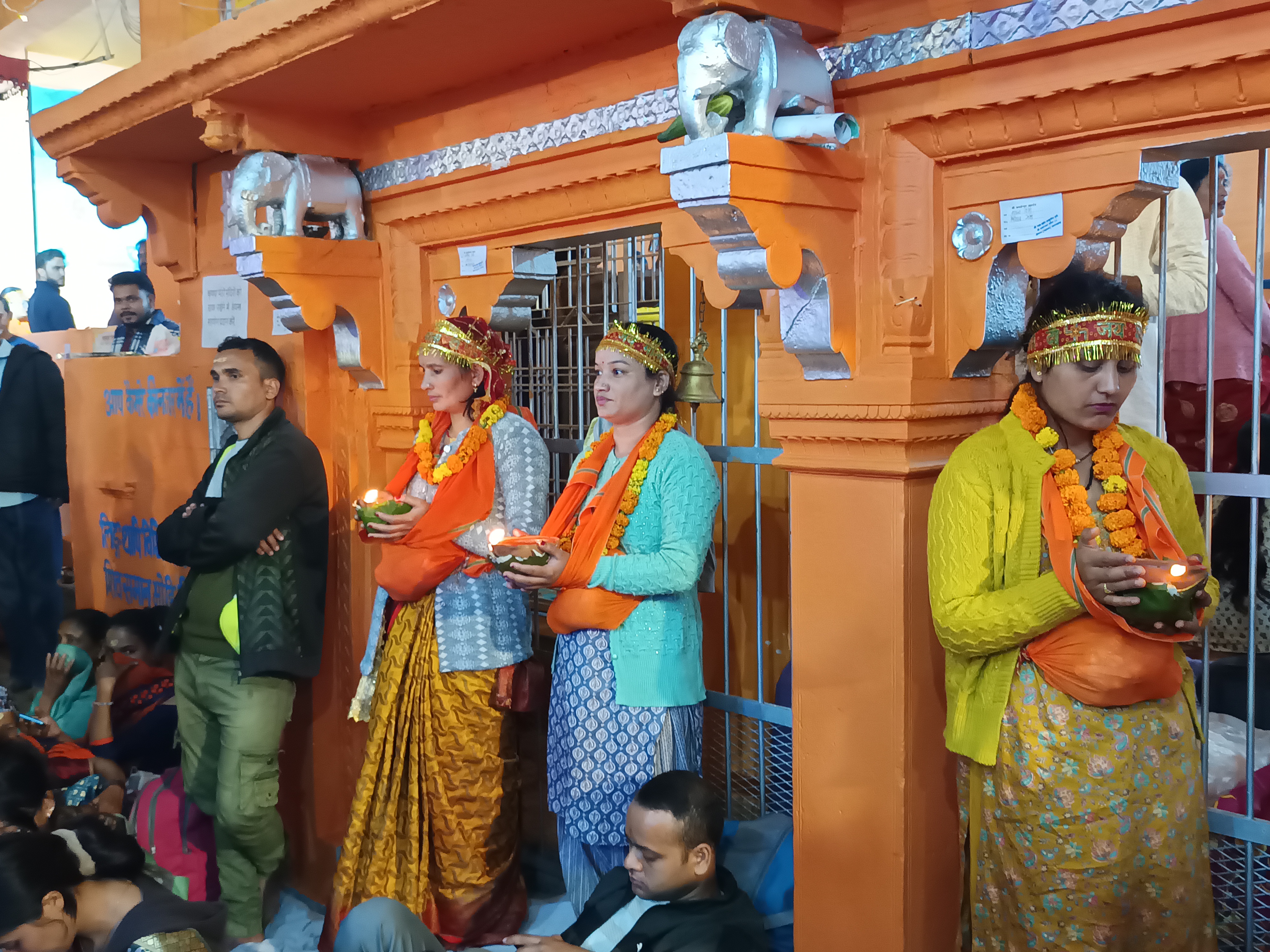 Khada Diya Rituals in Kamleshwar Temple